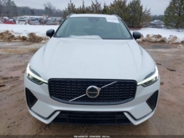 Volvo XC90 II SUV Plug-In 2.0 T8  455KM 2024 Volvo XC 60 2024 r., 2,0L PLUG-IN HYBRID T8 PLUS DARK THEME 2.0 Hybryda, zdjęcie 1