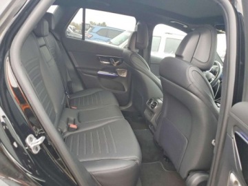 Mercedes GLC C254/X254 2023 Mercedes-Benz GLC 300 4Matic 2023 2.0 Benzyna 255KM, zdjęcie 11