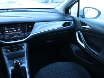 Opel Astra K Sports Tourer 1.6 CDTI 136KM 2017 Opel Astra 1.6 CDTI, Salon Polska, Serwis ASO, zdjęcie 7