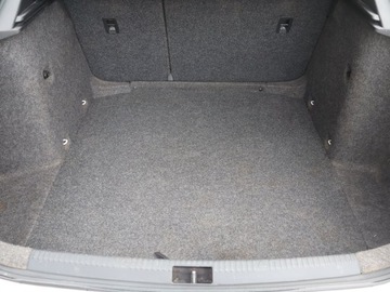 Skoda Octavia II Hatchback Facelifting 1.6 TDI CR DPF 105KM 2013 Skoda Octavia 1.6 TDI, Klima, Parktronic, zdjęcie 13