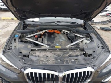 BMW X5 G05 2021 BMW X5 2021 BMW X5 xDrive45e Plug-In Hybrid 3.0 Benzyna 282KM, zdjęcie 8