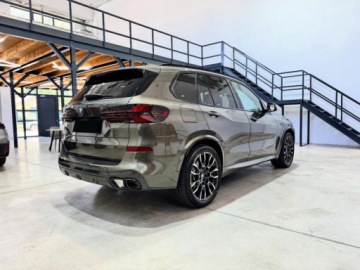 BMW X5 G05 SUV Facelifting 3.0 30d 298KM 2026 BMW X5 xDrive30d Sport Suv 3.0 (298KM) 2026, zdjęcie 3