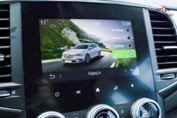 Renault Talisman Grandtour Facelifting 2.0 Blue dCi 160KM 2021 Renault Talisman Fv 23%* Automat EDC * 2.0 dCi 160, zdjęcie 31