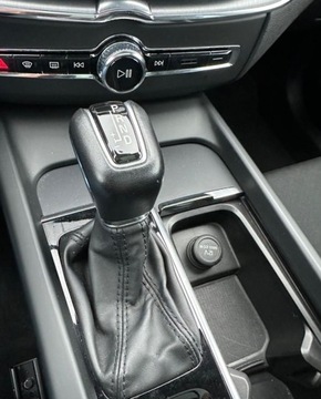 Volvo XC60 II Crossover D4 190KM 2019 Volvo XC 60 2.0 Diesel 190KM, zdjęcie 14