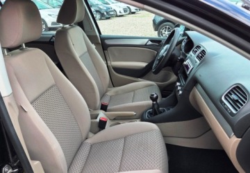 Volkswagen Golf VI Hatchback 5d 1.4 80KM 2009 Volkswagen Golf 1,4 MPI 1.4 Benzyna 80KM, zdjęcie 10