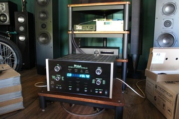 Усилитель McIntosh MHT 200
