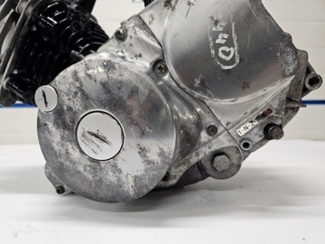 Двигатель Yamaha SR 125, полный и функциональный.