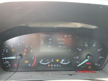 Ford Kuga III 2020 Ford Kuga 2020 r., 1,5L ESCAPE SE 1.5 Benzyna 181KM, zdjęcie 8