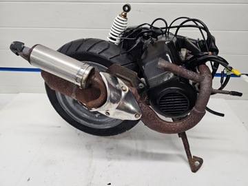 PEUGEOT ELYSTAR 50 2T silnik kompletny