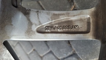 KOLA FELGI 19 ET59 VW TOUAREG 7P6601025AM IDEALNE OPONY