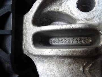 OPEL GRANDLAND UCHYCENÍ ULOŽENÍ 9820297580