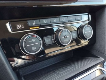 Volkswagen Passat B8 Variant Facelifting 2.0 TDI 190KM 2020 Volkswagen Passat 2.0 TDI 190KM Business DSG Kamera Virtual Android, zdjęcie 23