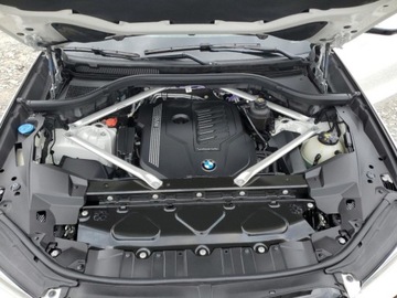 BMW X6 G06 2022 BMW X6 xDrive40I 2022 3.0l 3.0 Benzyna 335KM, zdjęcie 6