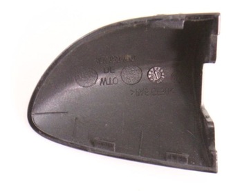 Накладка на ручку ЛЕВАЯ/ПРАВАЯ VW B6/B7/CC в цвете