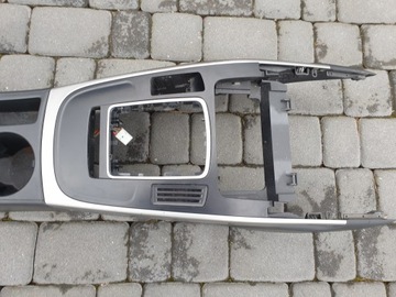 ПОДЛОКОТНИК AUDI A4 B8 2008-2011 ГОРЛИЦЕ