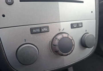 Opel Corsa D Hatchback 5d Facelifting 1.4 87KM 2012 Opel Corsa Bezwypadkowy - benzyna - bezwypadkowy - serwisowany - 1,4 - 87, zdjęcie 32