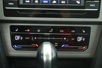 Volkswagen Passat B8 Variant Facelifting 2.0 TDI SCR 150KM 2021 VW Passat 2.0 TDI, Salon Polska, 1. Właściciel, zdjęcie 9