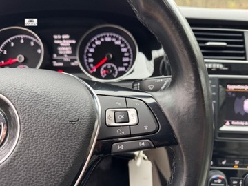 Volkswagen Golf VII Hatchback 3d 1.4 TSI BlueMotion Technology 150KM 2014 Volkswagen Golf 1.4 TSI 150KM, highline, skora, GRZANE FOTELE, polecam 1.4, zdjęcie 24