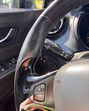 Renault Captur I Crossover 0.9 Energy TCe 90KM 2015 Renault Captur 0.9B 90KM ksiazka navi bezwypadkowy Benzyna 90KM, zdjęcie 31