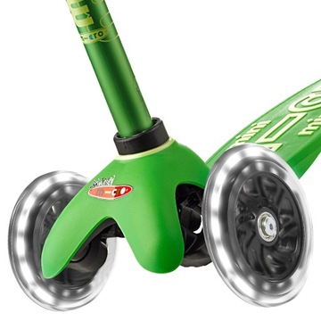 Трехколесный самокат Micro Mini Deluxe LED 2+Лодзь