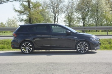 Fiat Tipo II Hatchback Facelifting 1.0 T3 Turbo 100KM 2021 Fiat Tipo 1.0Turbo City Sport Android Auto gwaranc, zdjęcie 7