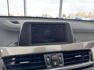 BMW X1 F48 2021 BMW X1 sDrive18i xLine LED Ambiente Czujniki prakowania Salon Polska, zdjęcie 25