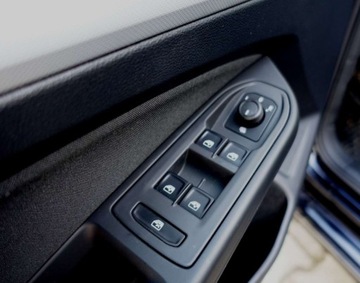 Volkswagen Golf VIII Hatchback 1.0 TSI 110KM 2021 Volkswagen Golf VW Golf, VIII, 110KM, 2021r, Salon Polska, Android, CarPla, zdjęcie 15