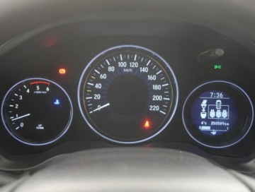 Honda HR-V II SUV 1.6 i-DTEC 120KM 2016 Honda HR-V 1.6 i-DTEC, Salon Polska, Serwis ASO, zdjęcie 10