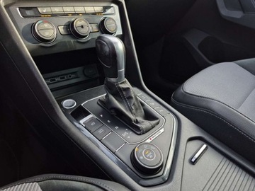 Volkswagen Tiguan II SUV 2.0 TSI 230KM 2018 Volkswagen Tiguan Salon PL R-line 230km 4motion Panorama KameraModel 2019, zdjęcie 24