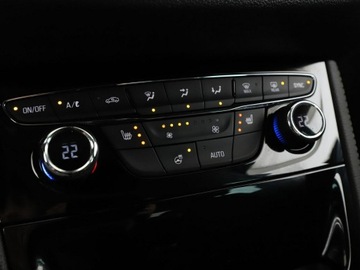 Opel Astra K Hatchback 5d 1.4 Turbo 150KM 2017 Opel Astra Innovation 150KM półskóra grzane, zdjęcie 27