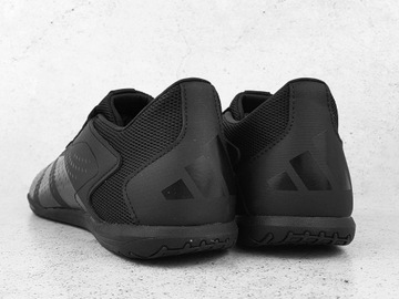 КРУТНЫЕ ФУТБОЛЬНЫЕ КРОССОВКИ ADIDAS PREDATOR