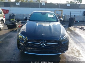 Mercedes Klasa E W213 2022 Mercedes-Benz Klasa E E 350 2.0 Benzyna 255KM, zdjęcie 1