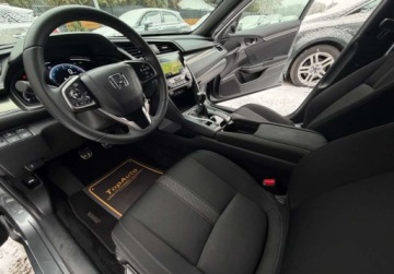 Honda Civic X Hatchback 5d Facelifting 1,0 VTEC TURBO 126KM 2020 Honda Civic 1.0 TURBO kamera 126KM gwarancja bezwypadkowy MANUAL 101.000, zdjęcie 17