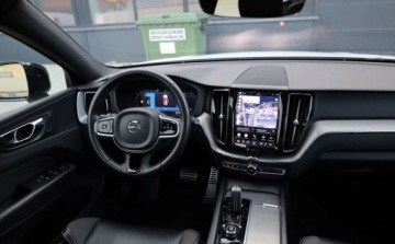 Volvo XC60 II 2021 Volvo XC 60 Volvo XC 60 T6 AWD Recharge Geartronic RDesign 2.0 253KM, zdjęcie 6
