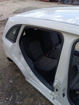 KAROSÉRIE ČTVRTKA BLATNÍK ZADNÍ LEVÝ PRAVÝ STŘECHA SLUPKY MERCEDES W246 11-14