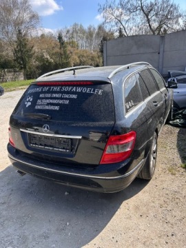 Mercedes Klasa C W205 2013 Mercedes C-KLASA W204 w całości lub na części