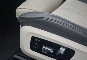 BMW X7 SUV M 4.0 M50i 530KM 2022 BMW X7 m60i xDrive Dealer BMW Bonkowscy 4.4 Benzyna 530KM, zdjęcie 9