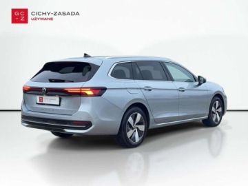 Volkswagen Passat B8 Variant Facelifting 1.5 TSI EVO 150KM 2024 Volkswagen Passat 1.5 eTSI 150KM Business SerwisASO Hak Kamera360 Virtual, zdjęcie 4