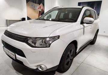 Mitsubishi Outlander III SUV 2.2 DOHC DI-D 150KM 2012
