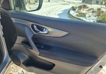 Nissan Qashqai II Crossover 1.6 DIG-T 163KM 2017 Nissan Qashqai Nissan Qashqai 1.6 DIG-T N-Connecta 1.6 Benzyna 163KM, zdjęcie 10