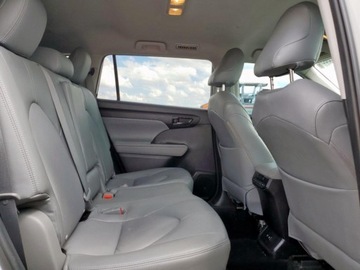 Toyota Highlander III 2021 Toyota Highlander 2021r., 3.5l L, od ubezpieczalni 3.5 Benzyna 295KM, zdjęcie 9