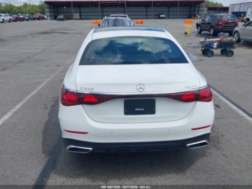Mercedes Klasa E W214 2025 Mercedes-Benz Klasa E 350 2025 2.0 Benzyna 255KM, zdjęcie 3