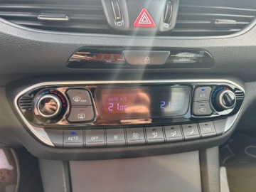 Hyundai i30 III Hatchback 1.4 T-GDI 140KM 2018 HYUNDAI i30 FASTBACK! Super stan!, zdjęcie 17