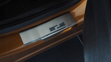 NAKŁADKI PROGI LISTWY RENAULT CAPTUR II 2020-