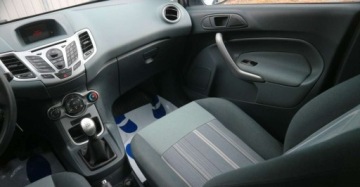 Ford Fiesta VII Hatchback 5d 1.25 Duratec 60KM 2010 Ford Fiesta Ford Fiesta VII 1,25 Bluetooth Multifunkcja Klimatyzacja, zdjęcie 24