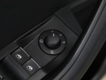 Skoda Superb III Kombi Facelifting 2.0 TDI SCR 200KM 2022 Skoda Superb Combi L&amp;K | Masaż | Canton | Hak | We, zdjęcie 11