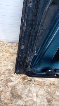 DVEŘE LEVÉ PŘEDNÍ VW PASSAT B5 98R SEDAN