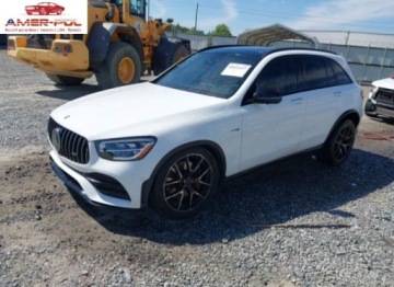 Mercedes GLC C253 2021 Mercedes-Benz GLC 43 Amg 4Matic 2021 3.0 Benzyna 385KM