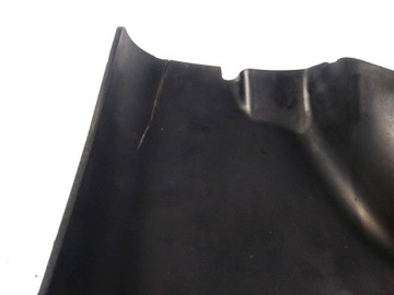 CHEVROLET CORVETTE C7 VSTUP CHLAZENÍ VOLANT BRZDY PRAVÝ ZADNÍ 2014-19