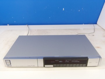 Винтажный стерео тюнер AKAI AT-S7